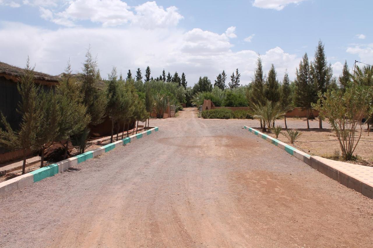 Dar Alfourssane Ferme D'Hote 瓦尔扎扎特 外观 照片