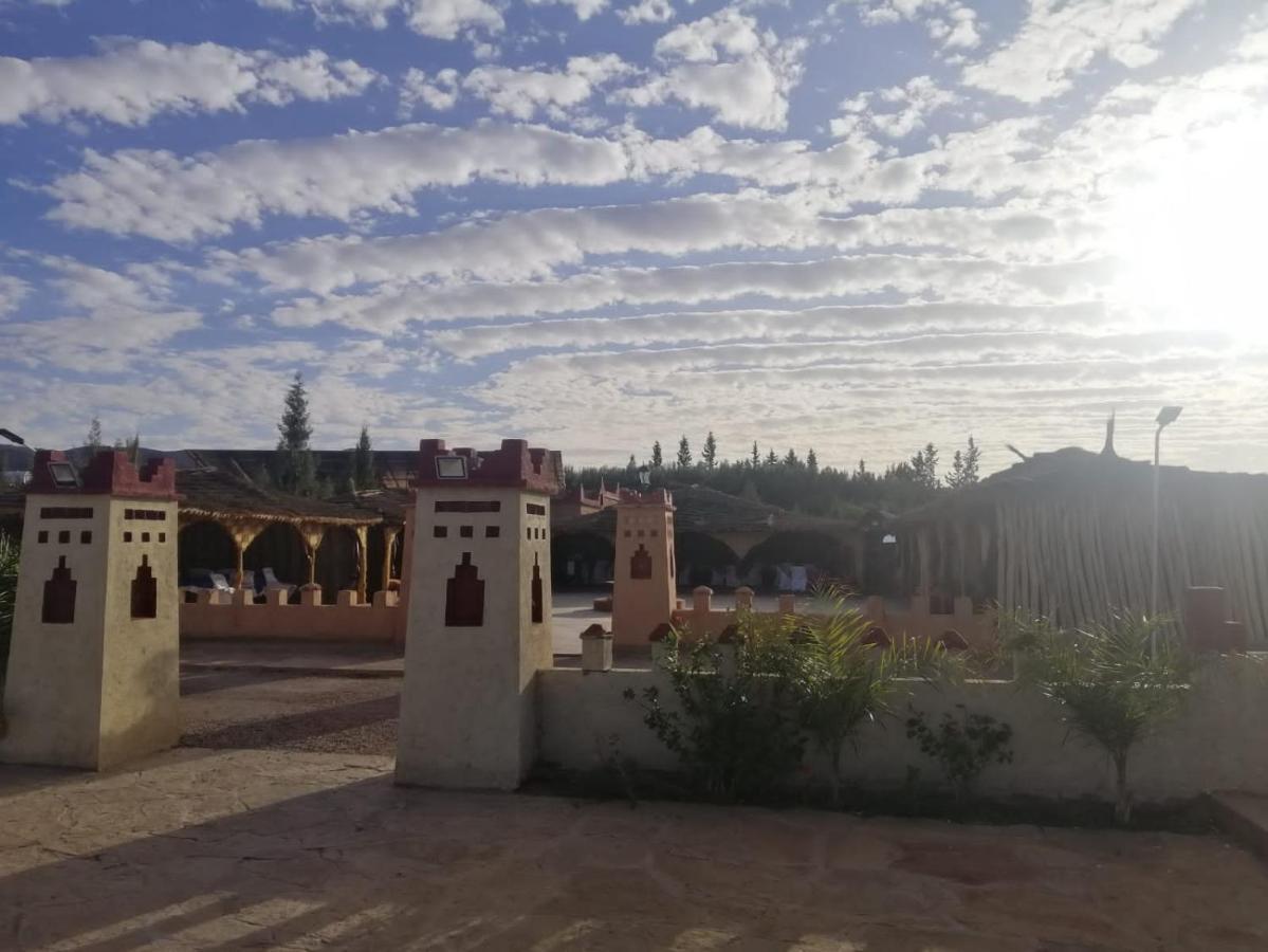 Dar Alfourssane Ferme D'Hote 瓦尔扎扎特 外观 照片