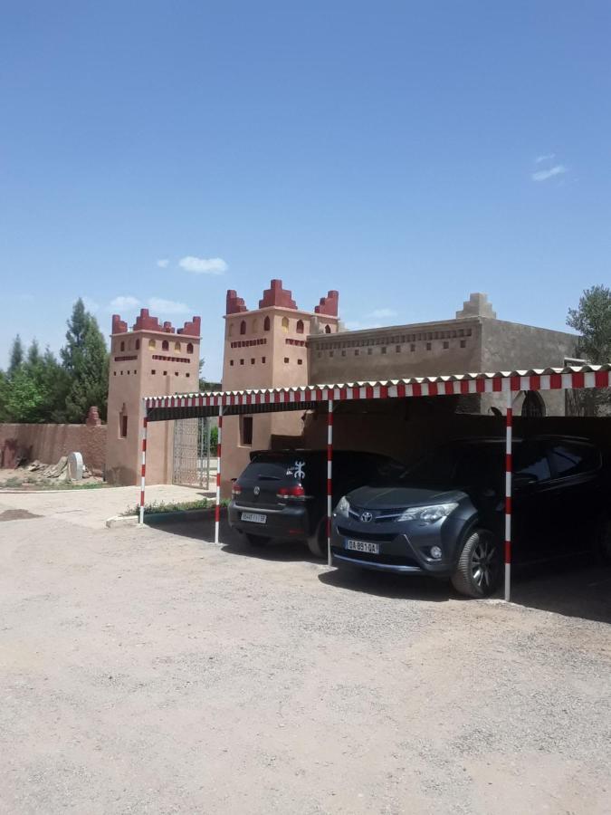 Dar Alfourssane Ferme D'Hote 瓦尔扎扎特 外观 照片