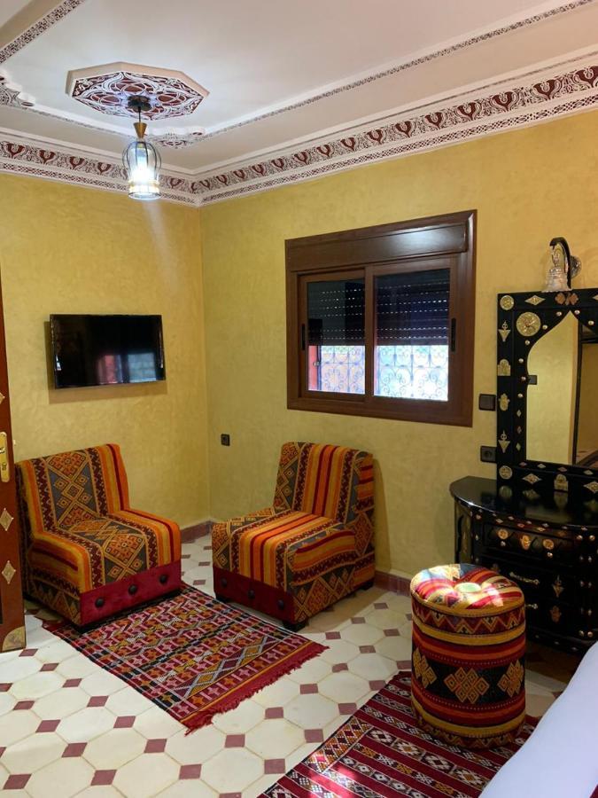 Dar Alfourssane Ferme D'Hote 瓦尔扎扎特 外观 照片