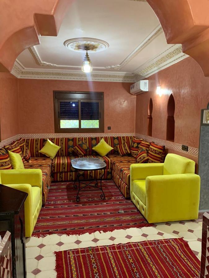 Dar Alfourssane Ferme D'Hote 瓦尔扎扎特 外观 照片