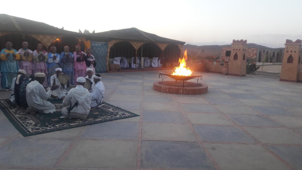 Dar Alfourssane Ferme D'Hote 瓦尔扎扎特 外观 照片